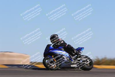 media/Mar-12-2022-SoCal Trackdays (Sat) [[152081554b]]/Turn 9 Side (145pm)/